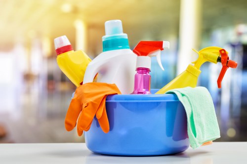Local gutter maintenance for homes and businesses in W5