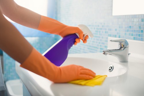 Preparation and checklist for booking regular cleaning in W5