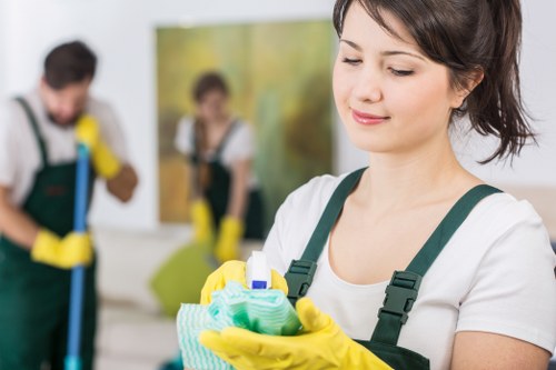 Move out cleaning service for W5 homes and rental properties