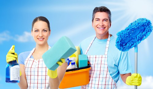 Local facade cleaning for flats and shops in W5